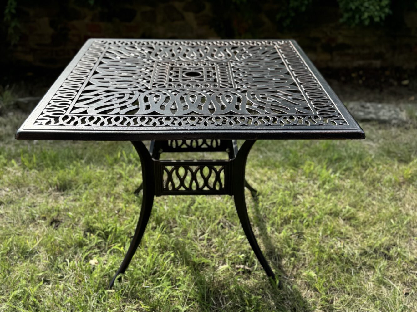 Tisch 90 x 90